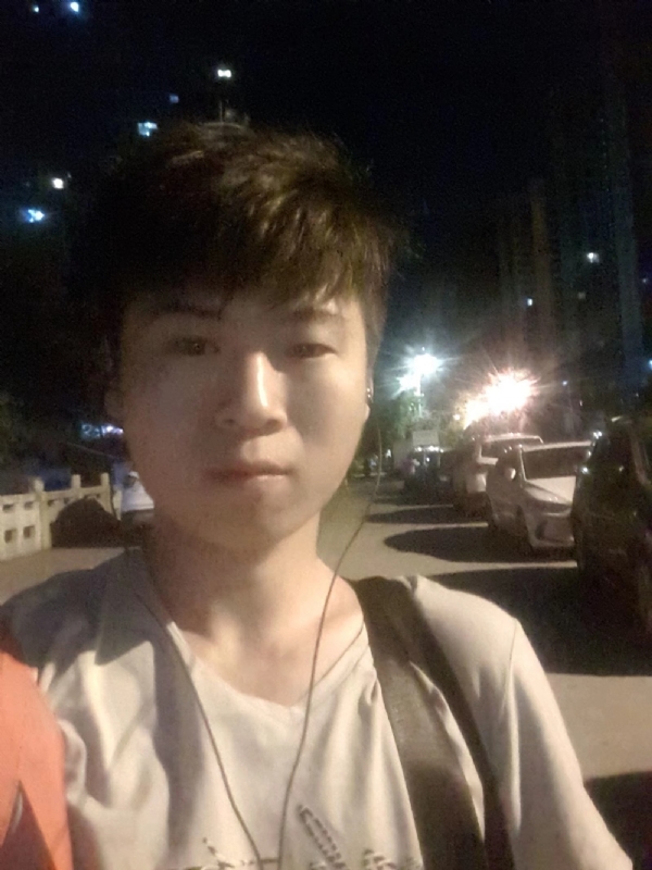 流星的瞬间的第一张照片--宁德婚介网