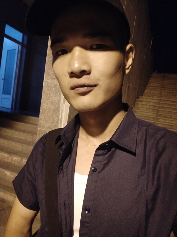 各取所需的第一张照片--宁德婚介网