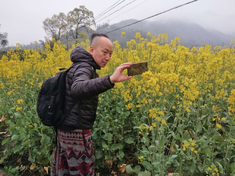 Dennison的第一张照片--宁德婚介网