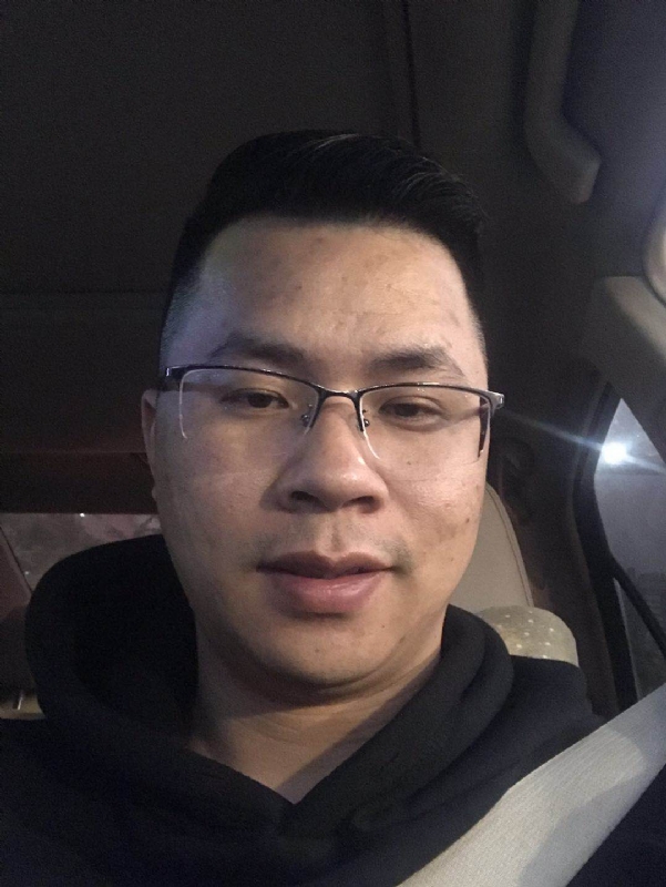 心飞扬的第一张照片--宁德婚介网