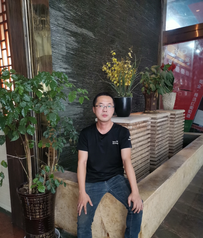 孤独小舟的第二张照片--宁德婚介网