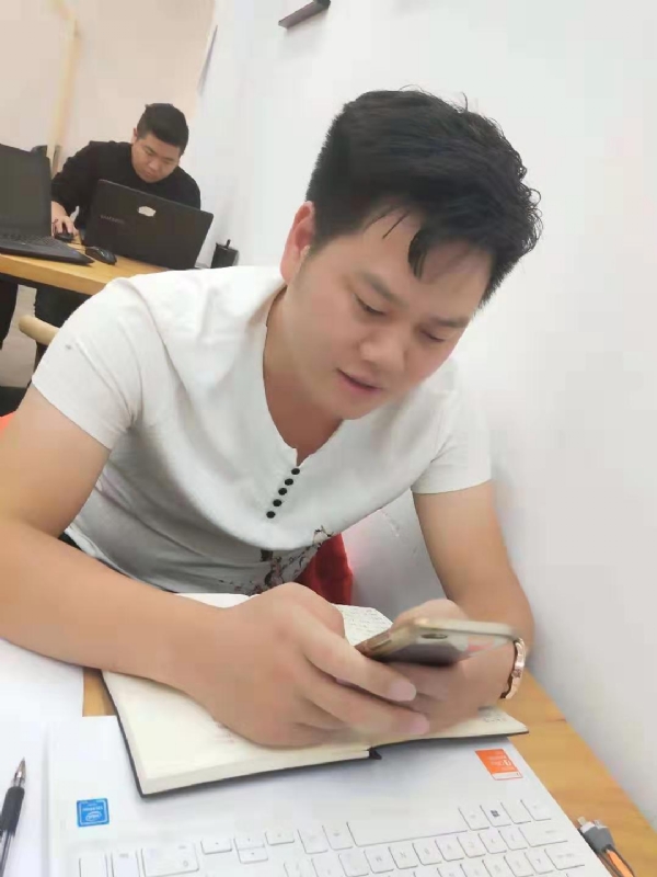 麒麟的第一张照片--宁德婚介网