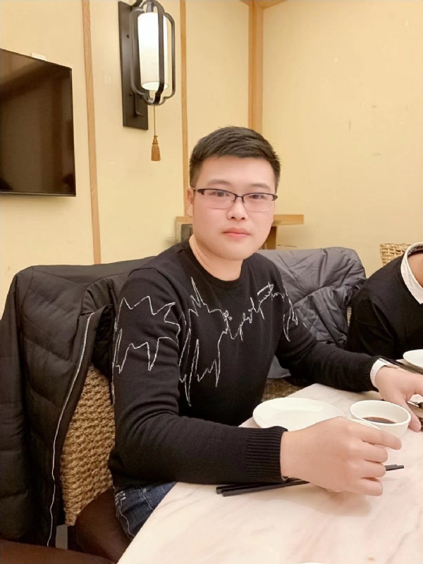YIDA的第一张照片--宁德婚介网