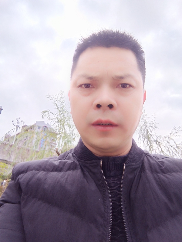 随缘的第一张照片--宁德婚介网