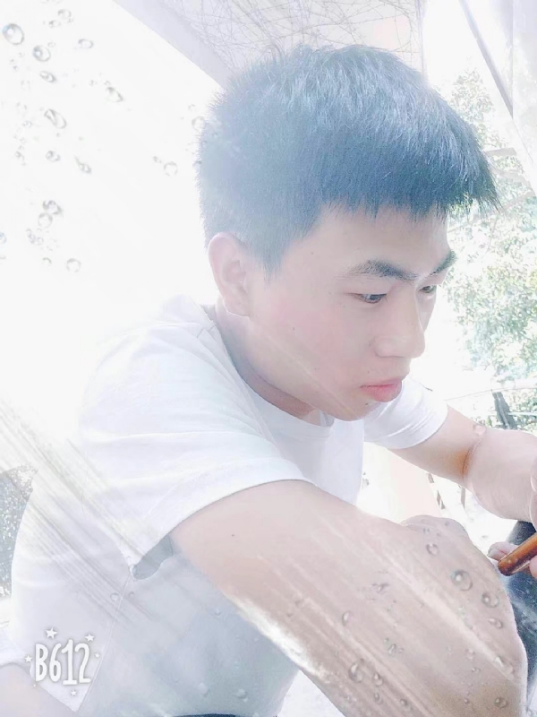 对她说晚安的第一张照片--宁德婚介网