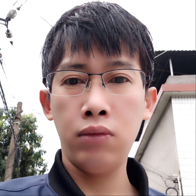 下凡买烟的第一张照片--宁德婚介网