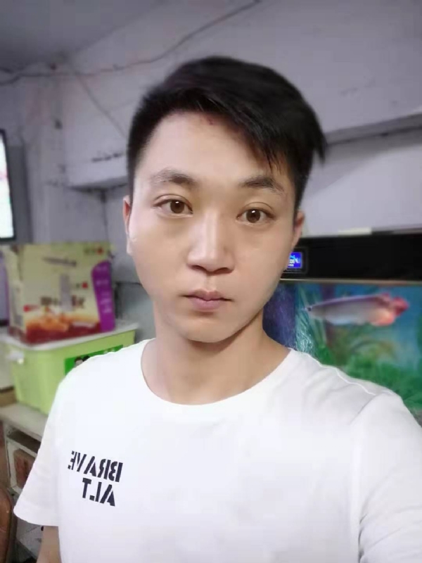 七秒记忆的第一张照片--宁德婚介网