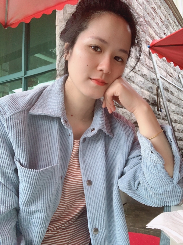 粉红玫瑰的第一张照片--宁德婚介网
