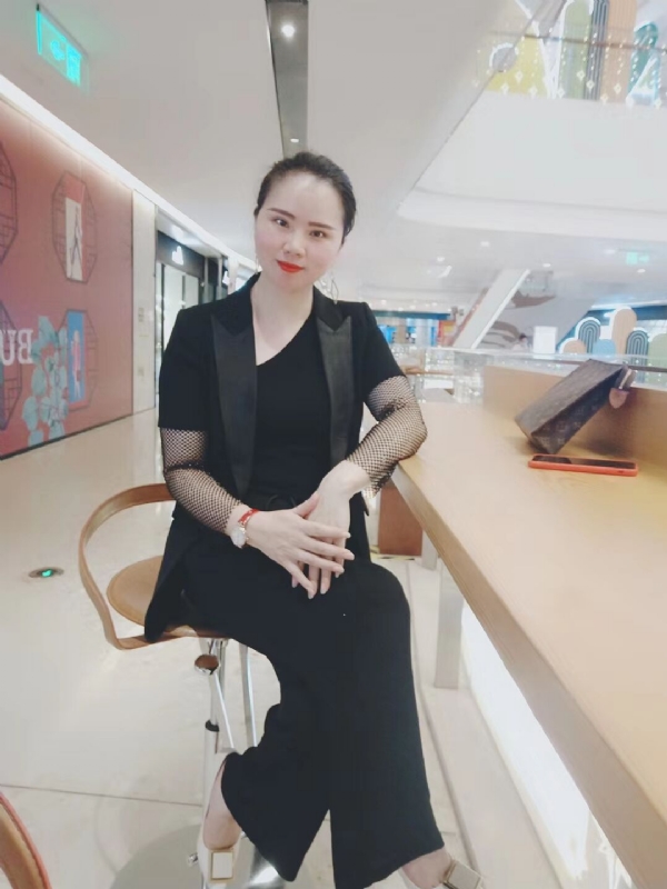 洒脱666的第一张照片--宁德婚介网