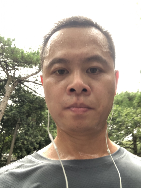 猩猩巨呃的第二张照片--宁德婚介网