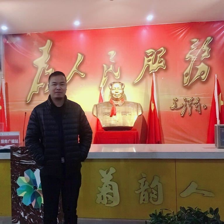 哥币老罗的第一张照片--宁德婚介网