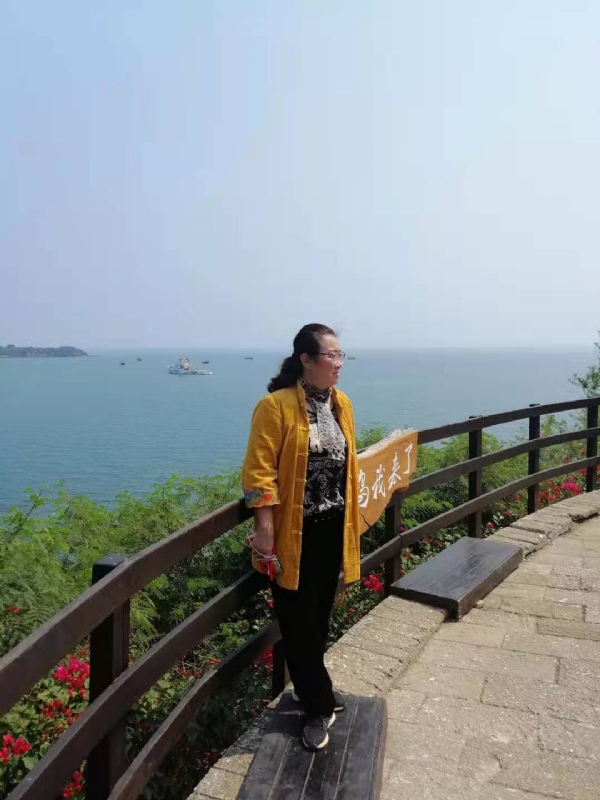 曦若半秋的第一张照片--宁德婚介网
