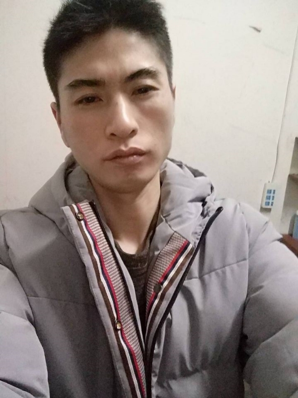 花若离枝的第一张照片--宁德婚介网