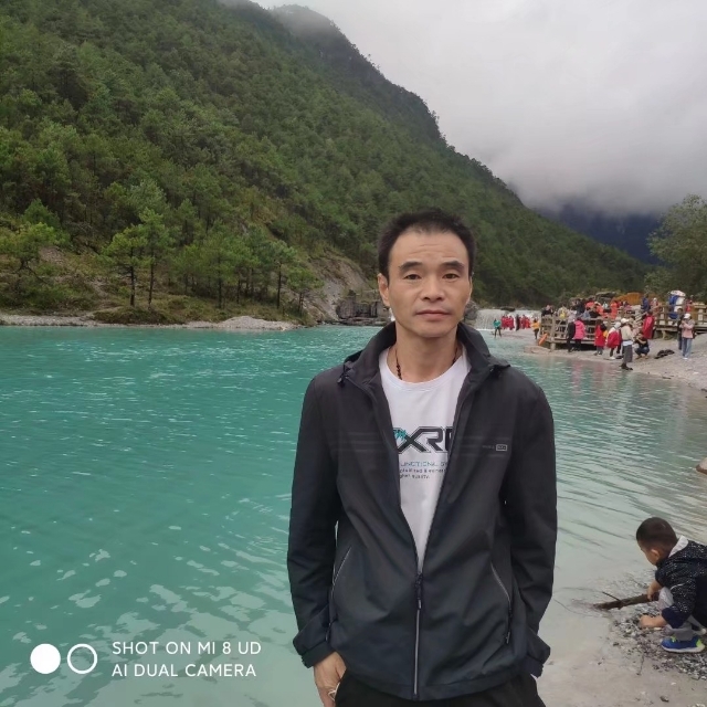 流星的第一张照片--宁德婚介网