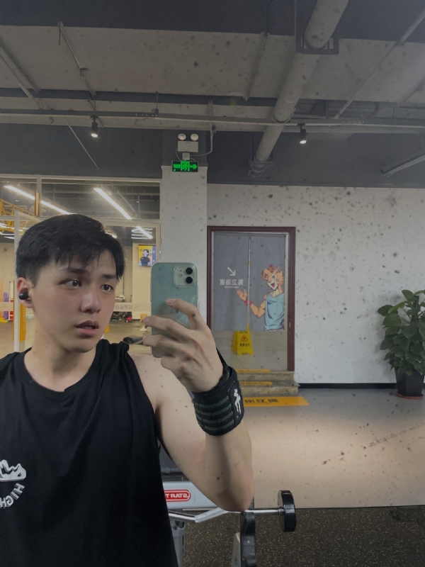 想吃猫的鱼的第一张照片--宁德婚介网