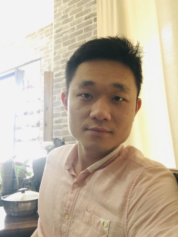 落落大方的第二张照片--宁德婚介网