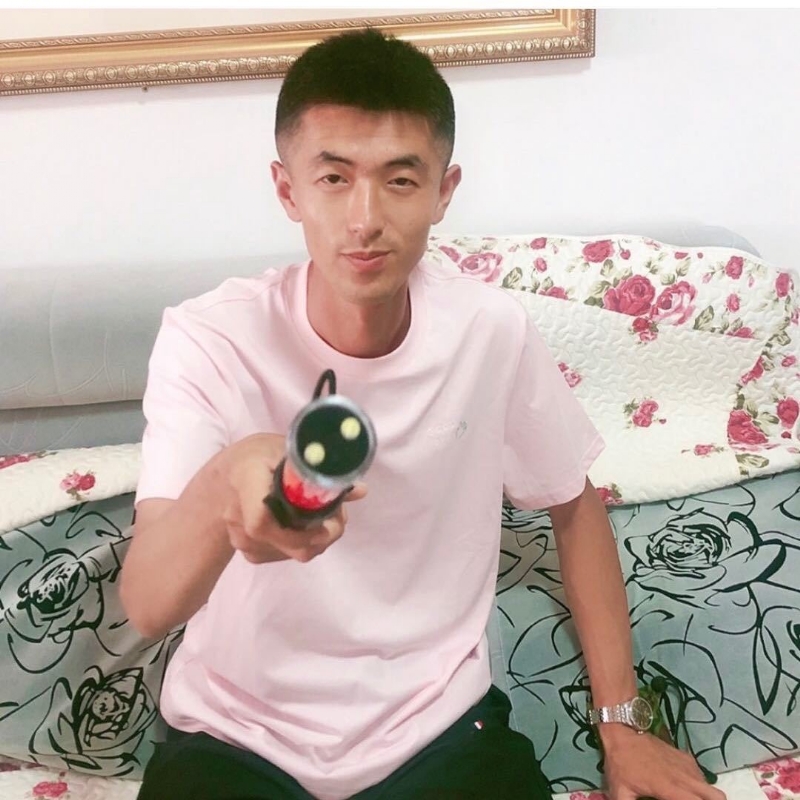 转身留下孤独的她的第二张照片--宁德婚介网