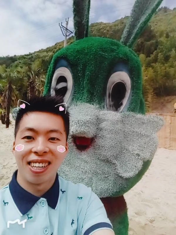 爱就要向前冲的第一张照片--宁德婚介网
