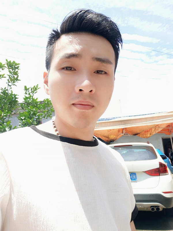 人间烟火的第一张照片--宁德婚介网