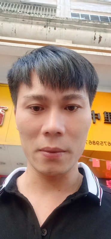 笑看人生的第一张照片--宁德婚介网