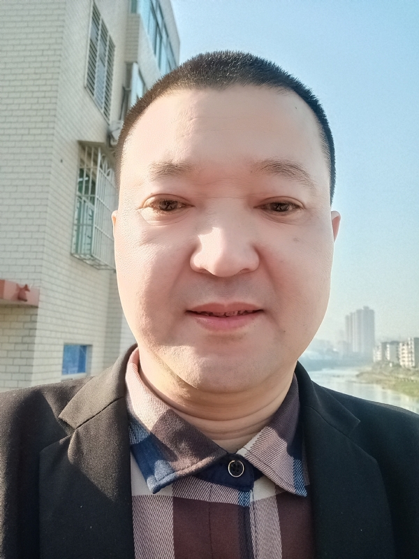 曾经受伤的心灵的第二张照片--宁德婚介网