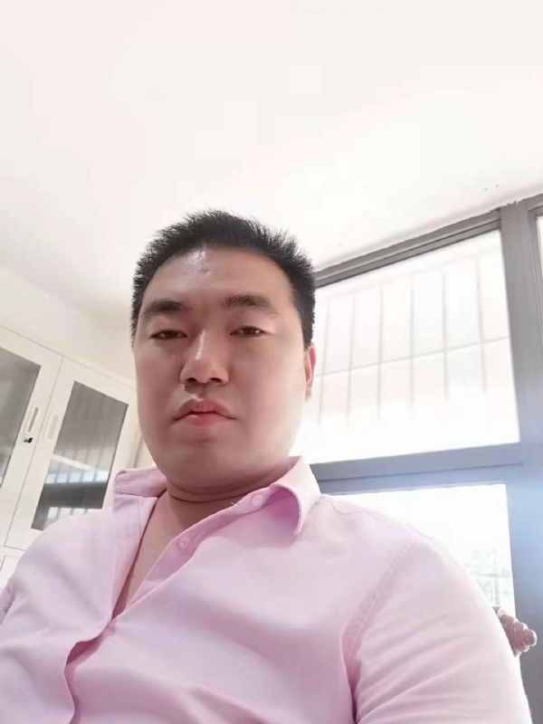 命运的打拼的第一张照片--宁德婚介网