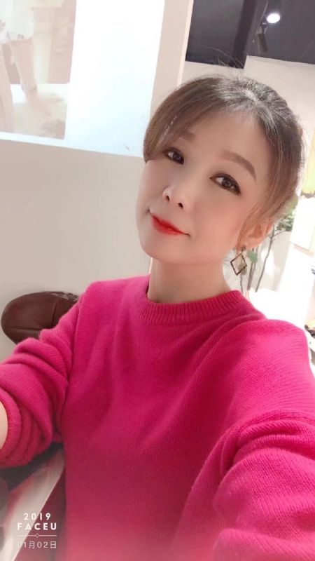 刺猬的优雅的第一张照片--宁德婚介网