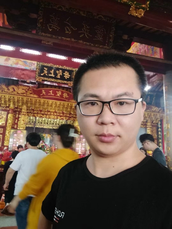 天哥的第二张照片--宁德婚介网