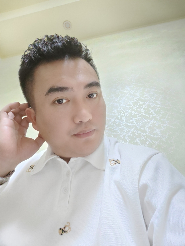 哈哈先生的第二张照片--宁德婚介网