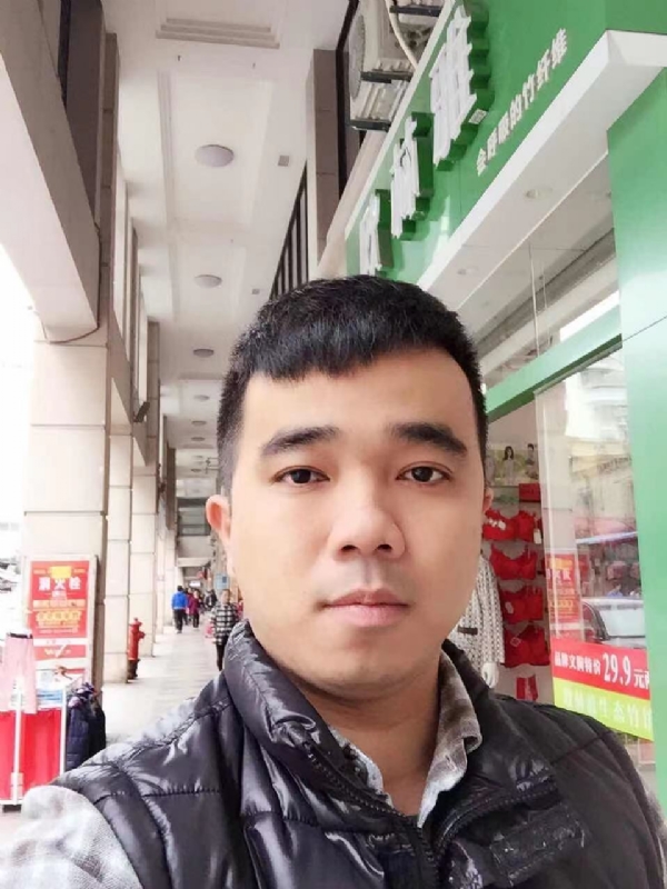 小小怪兽的第一张照片--宁德婚介网
