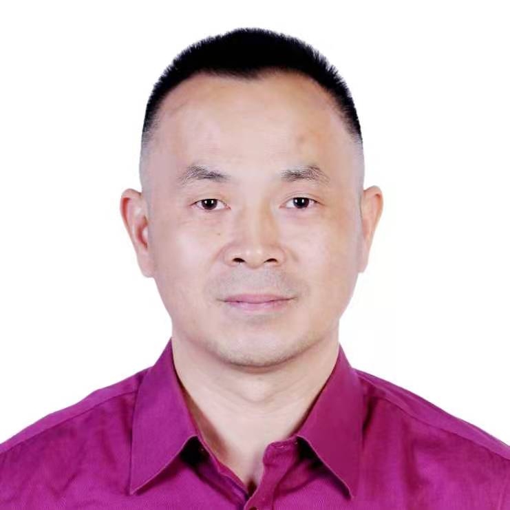 鹏晖的第三张照片--宁德婚介网
