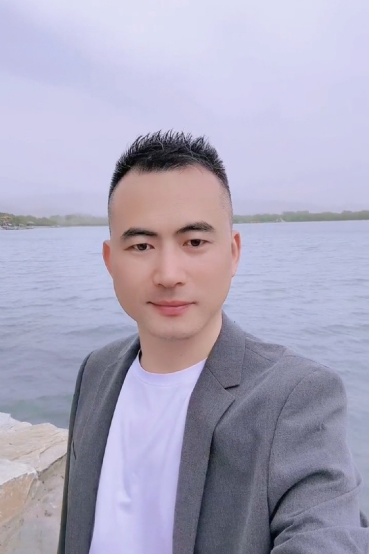 一往情深的第一张照片--宁德婚介网