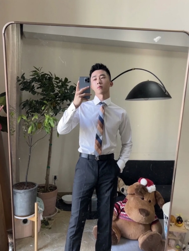 张浩的第一张照片--宁德婚介网