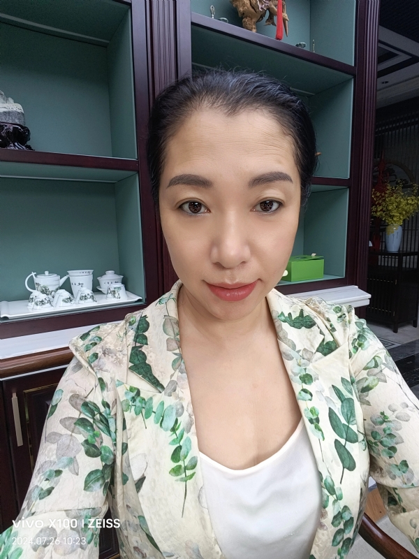 仝馨的第三张照片--宁德婚介网