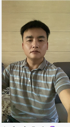 走在红毯那一天的第一张照片--宁德婚介网