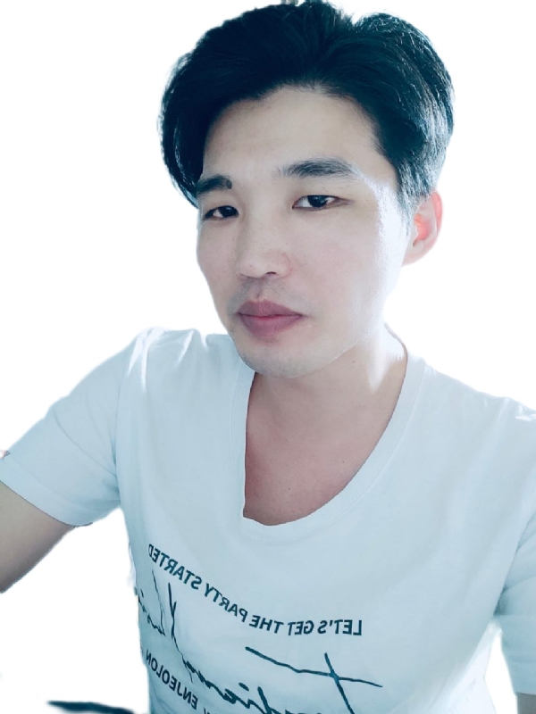 左岸的救赎的第一张照片--宁德婚介网