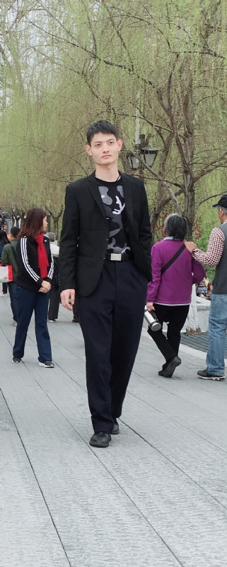 风一样的第一张照片--宁德婚介网
