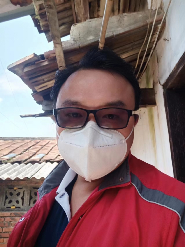 如影随形的第一张照片--宁德婚介网