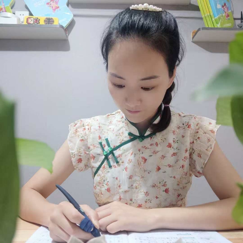 珊珊的第一张照片--宁德婚介网