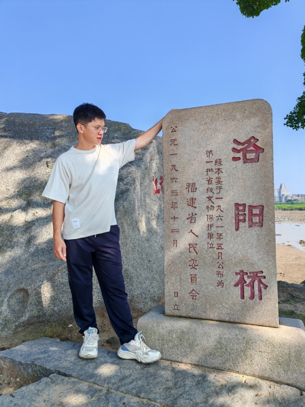 风尘的第一张照片--宁德婚介网