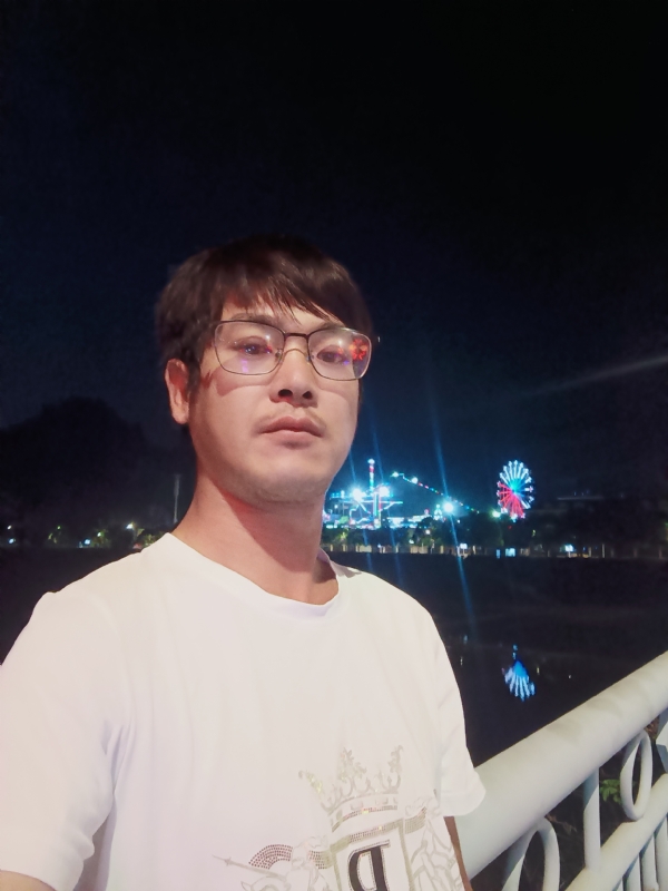 任豐的第一张照片--宁德婚介网