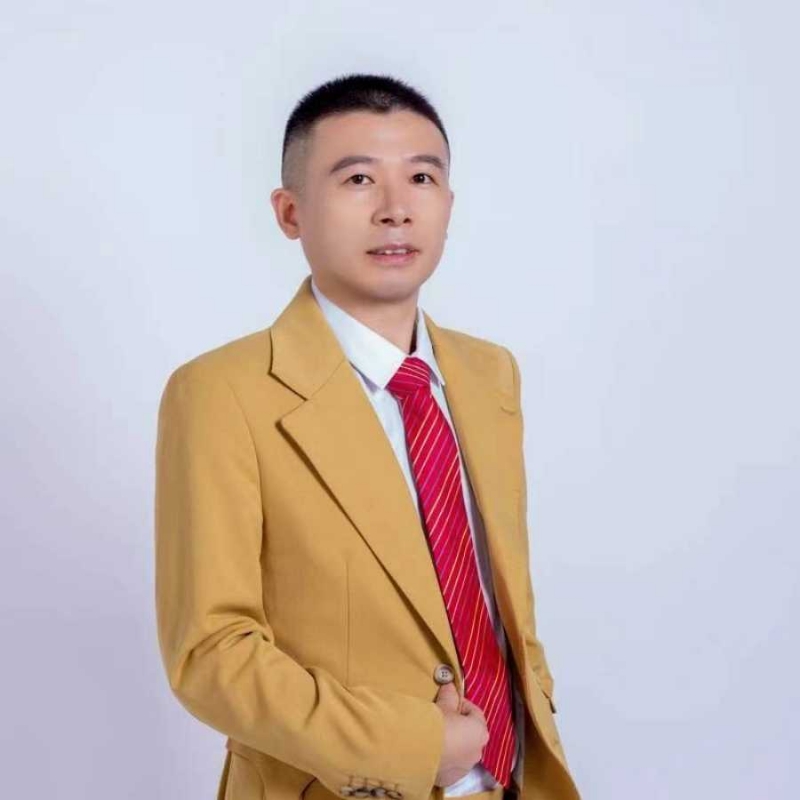 郑大侠的第二张照片--宁德婚介网